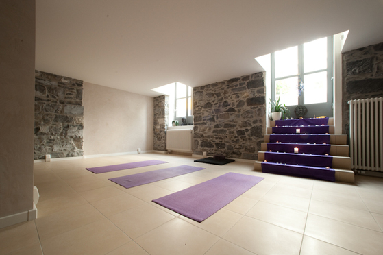 Aom Yoga - salle de yoga